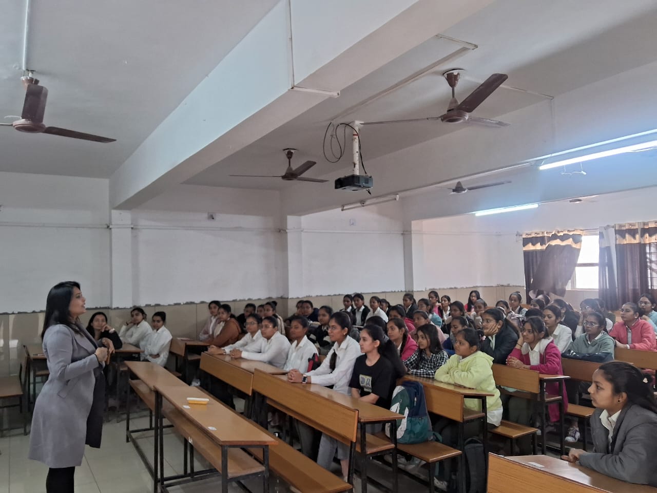 Grooming session for Girls